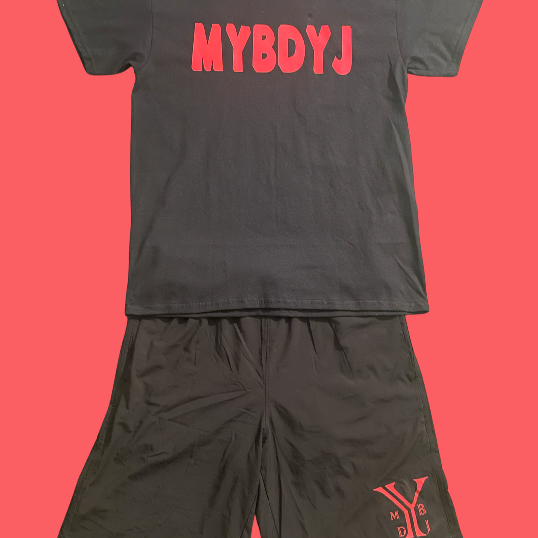 Chest logo outfit